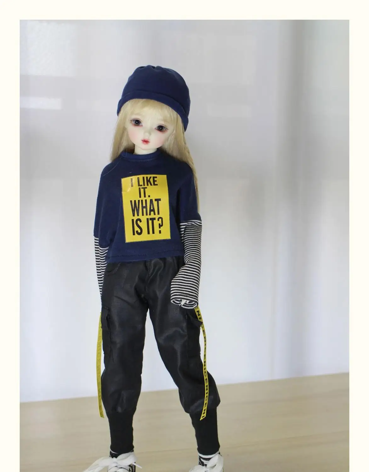 BJD bábiky oblečenie vhodné pre 1/31/4 prúžok spojov tlač fleece + hat + ulice vietor čierne pracovné nohavice alebo skladaná sukňa oblečenie