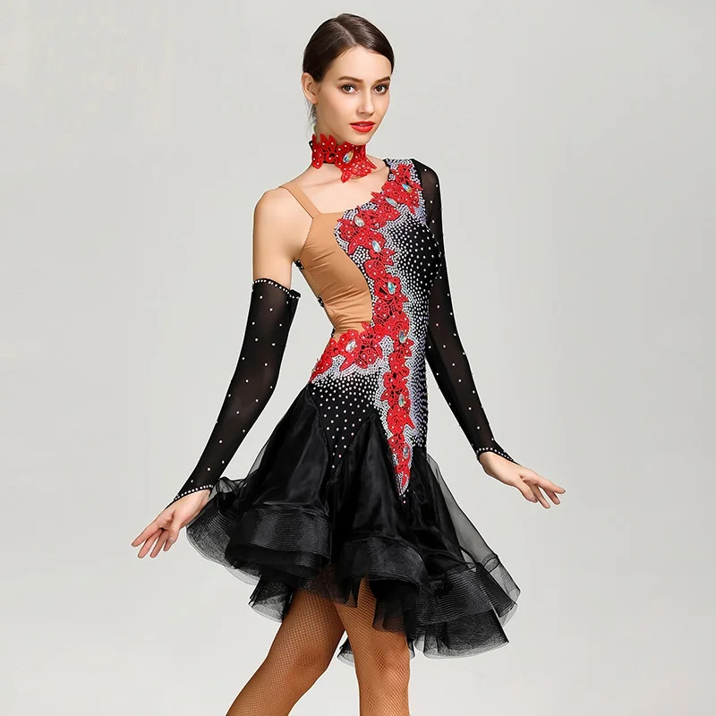 Vyšívané flitrami latinské tanečné šaty žien latinskej súťaže šaty latinskej salsa šaty black samba salsa tanečné kostýmy nosenie